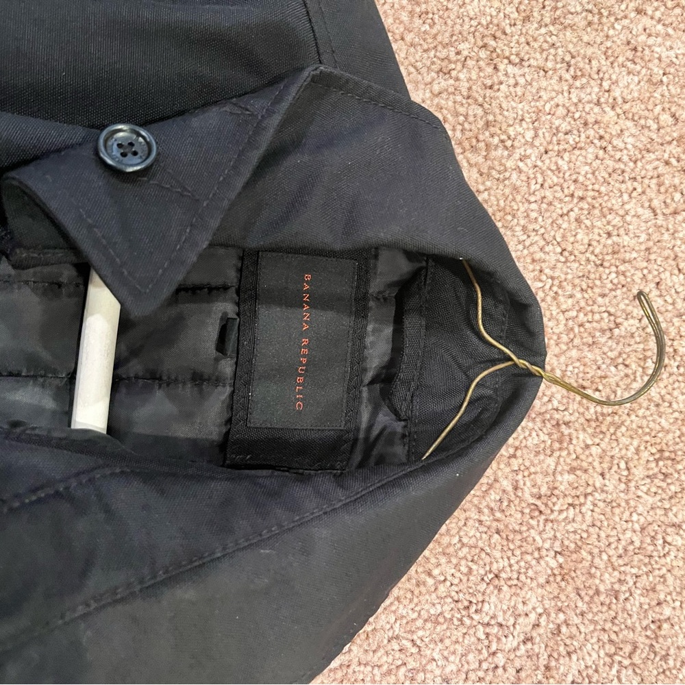Black Banana Republic semi casual/dress jacket. Large, hardly worn - Picture 4 of 4